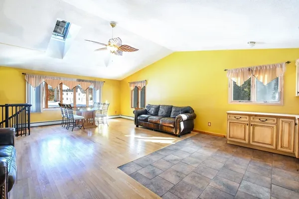 $749,900 | 7 Randall Road, Rochester, MA 02770