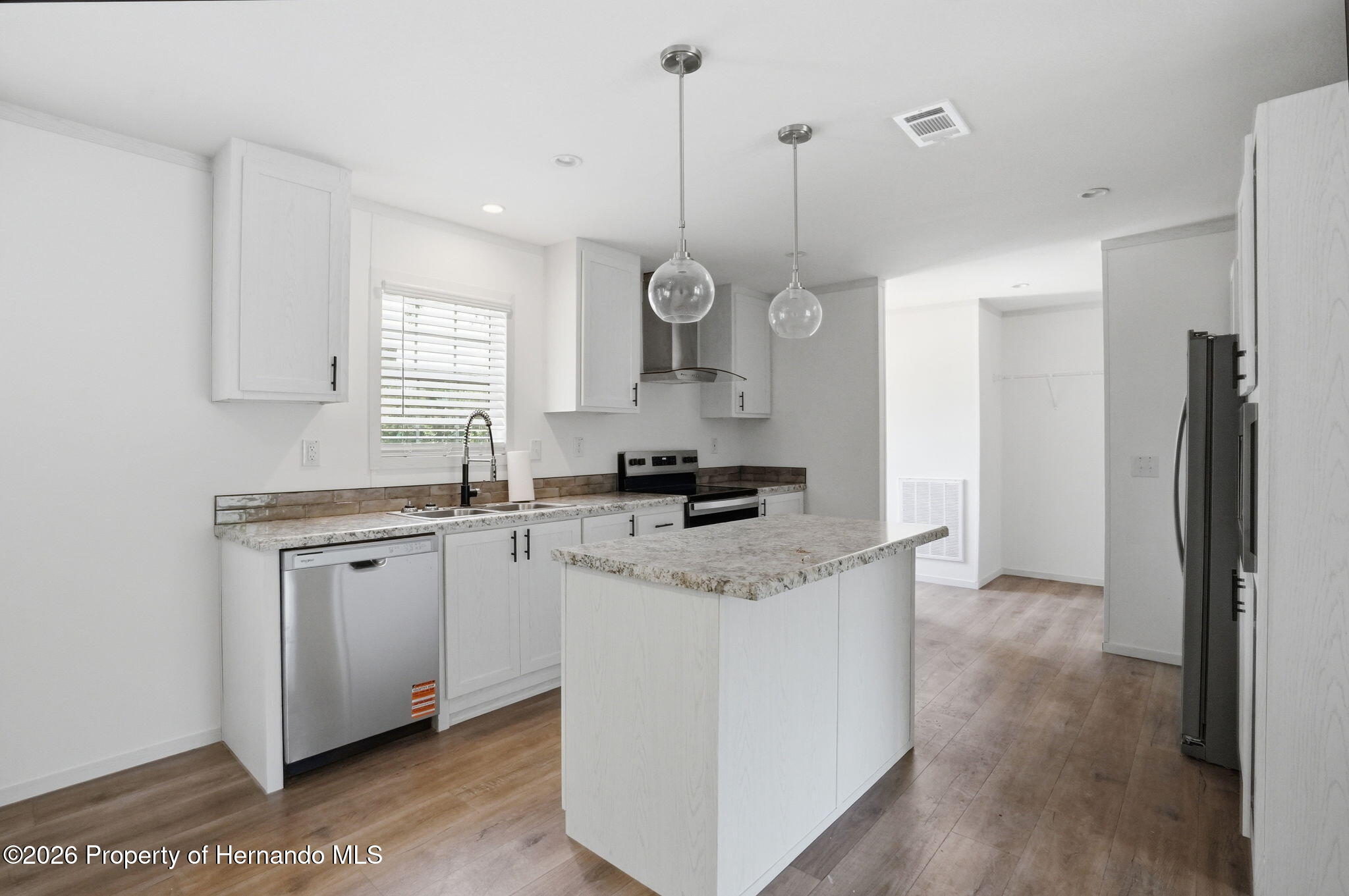 9533 Round Lake Road Weeki Wachee, FL 34613 - Photo 24 of 67