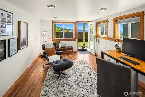 $2,195,000 | 2508 13th Avenue West, Seattle, WA 98119
