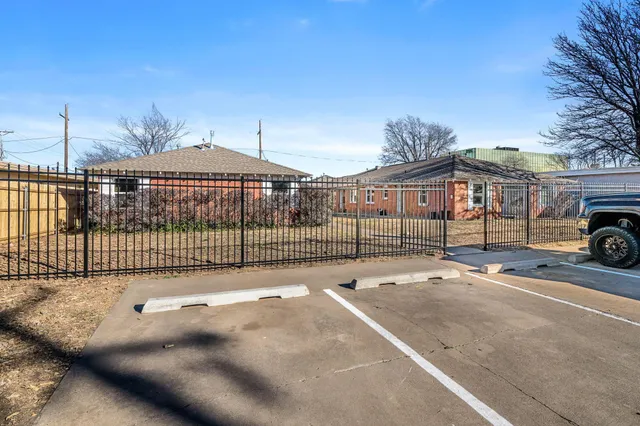 $950 | 2306-1 Southwest 8th Avenue, Amarillo, TX 79106