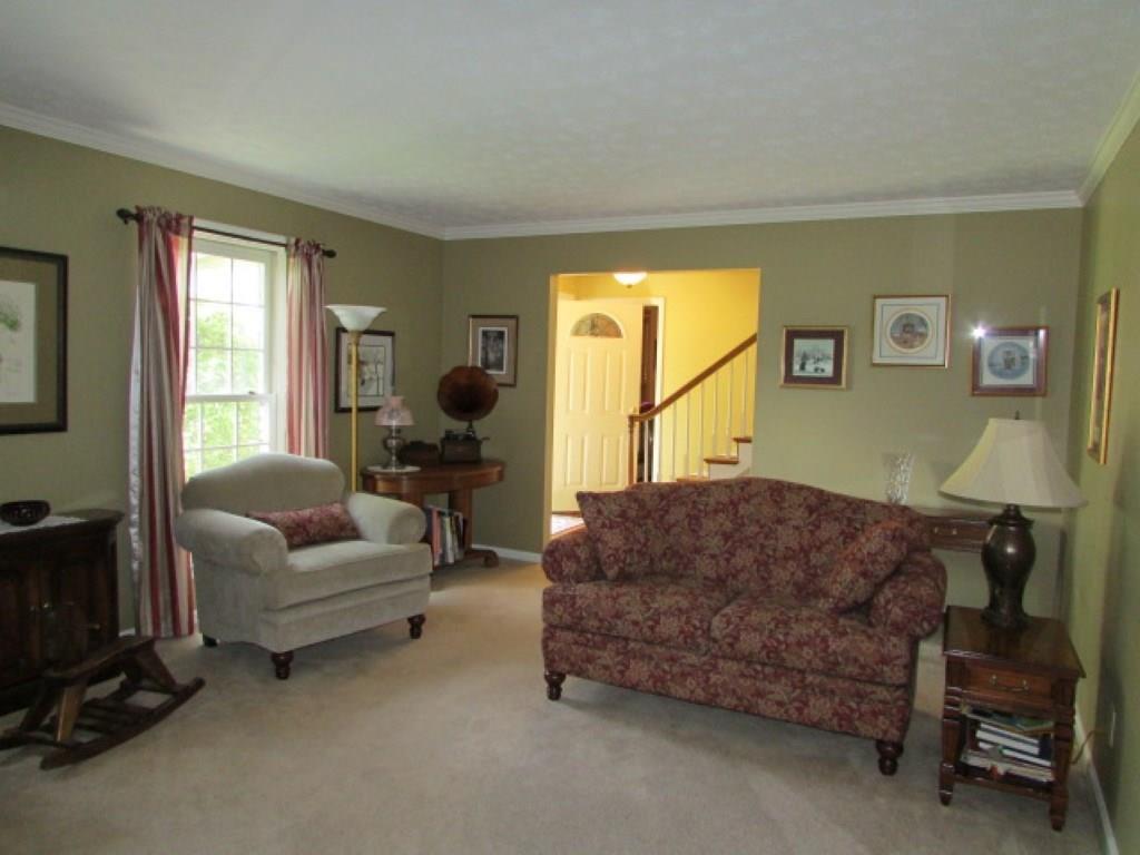 730 Linmuth Drive West Springfield, OH 45503 - Photo 7 of 58