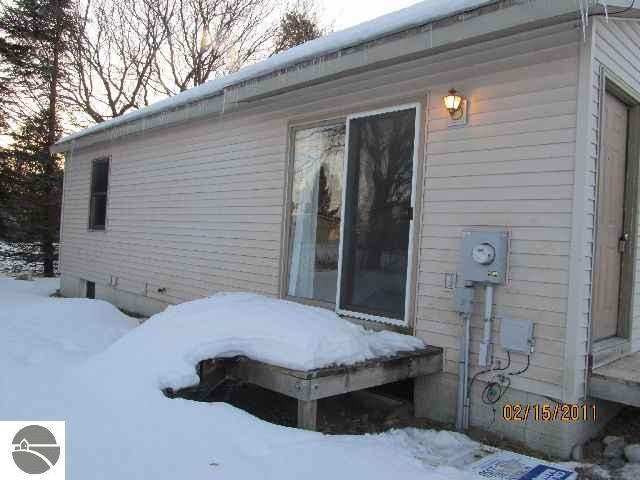 7034 Sullivan Road Grawn, MI 49637 - Photo 15 of 17 1723752-14.JPG