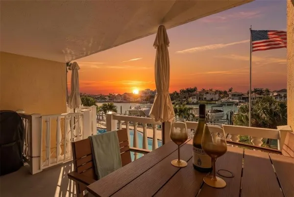 $949,000 | 544 Pinellas Bayway South, Unit TH13, Tierra Verde, FL 33715