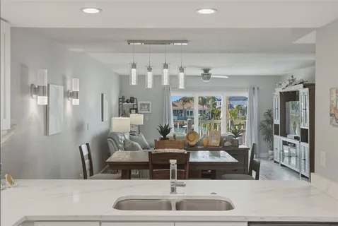 $924,000 | 544 Pinellas Bayway South, Unit TH13, Tierra Verde, FL 33715