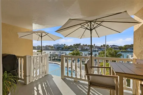 $924,000 | 544 Pinellas Bayway South, Unit TH13, Tierra Verde, FL 33715