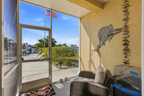 $924,000 | 544 Pinellas Bayway South, Unit TH13, Tierra Verde, FL 33715