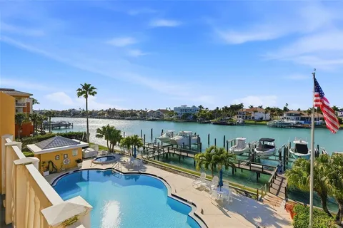 $949,000 | 544 Pinellas Bayway South, Unit TH13, Tierra Verde, FL 33715