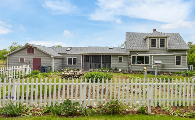 $415,000 | 309 N Road, Winterport, ME 04496