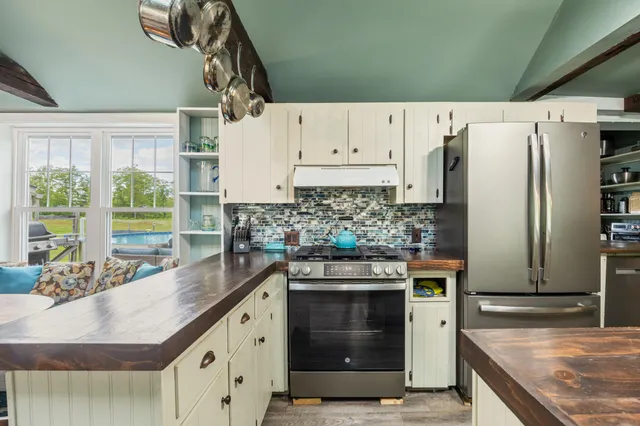 $415,000 | 309 N Road, Winterport, ME 04496