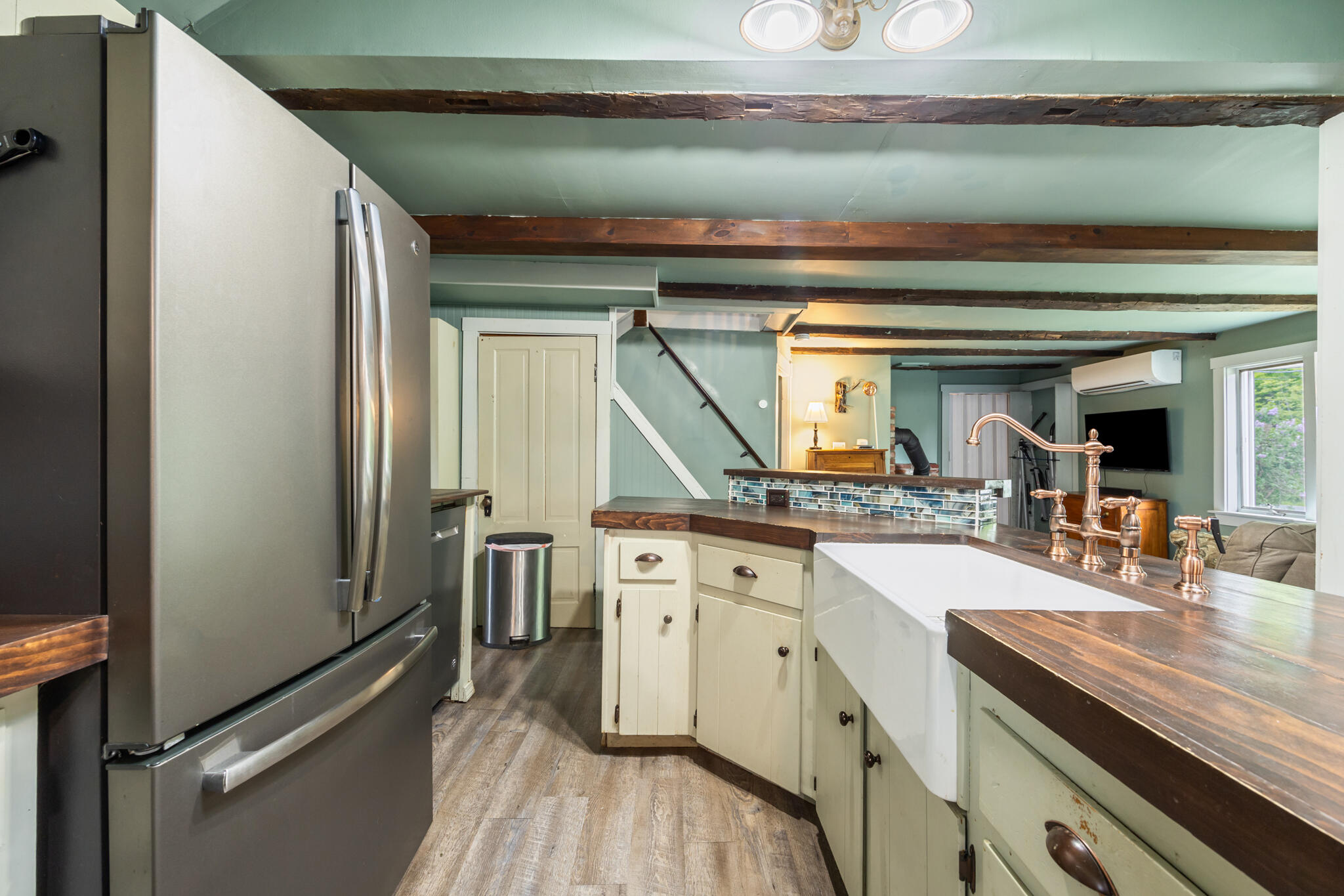 309 N Road Winterport, ME 04496 - Photo 17 of 90 int-ext-47