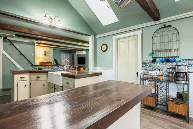 $415,000 | 309 N Road, Winterport, ME 04496