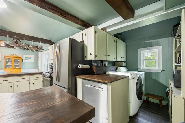 $415,000 | 309 N Road, Winterport, ME 04496