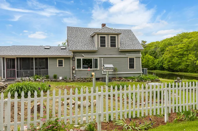 $415,000 | 309 N Road, Winterport, ME 04496