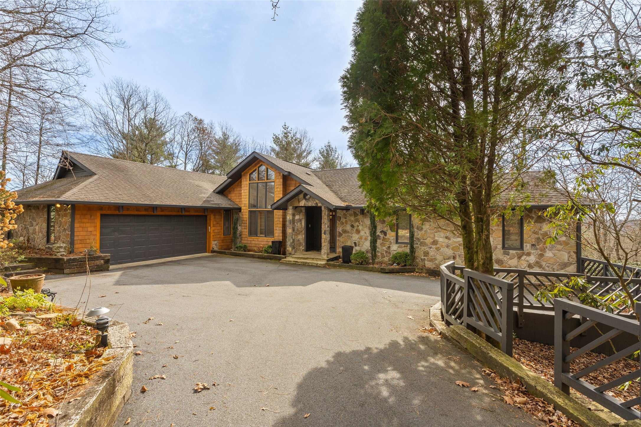 15 Bonnevista Road Highlands, NC 28741 - Photo 2 of 96 Private Entry and Welcoming Exterior