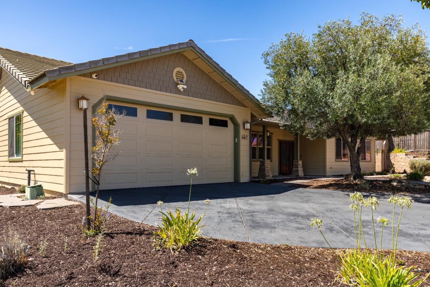 653 Red Cloud Road Paso Robles, CA 93446 - Photo 4 of 57 Gallery Image 4