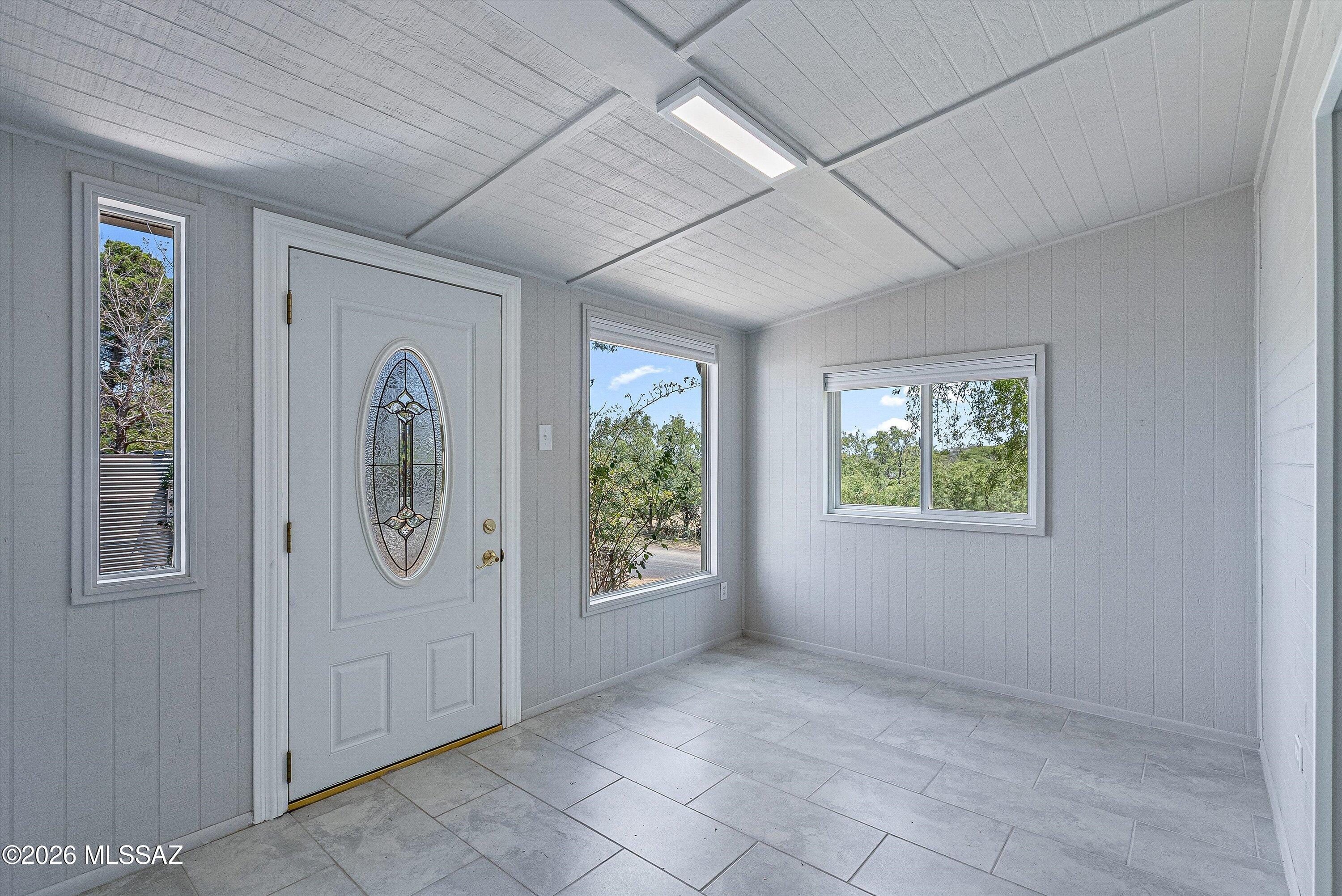 730 North Robles Road Oracle, AZ 85623 - Photo 7 of 28 05-Front Entry