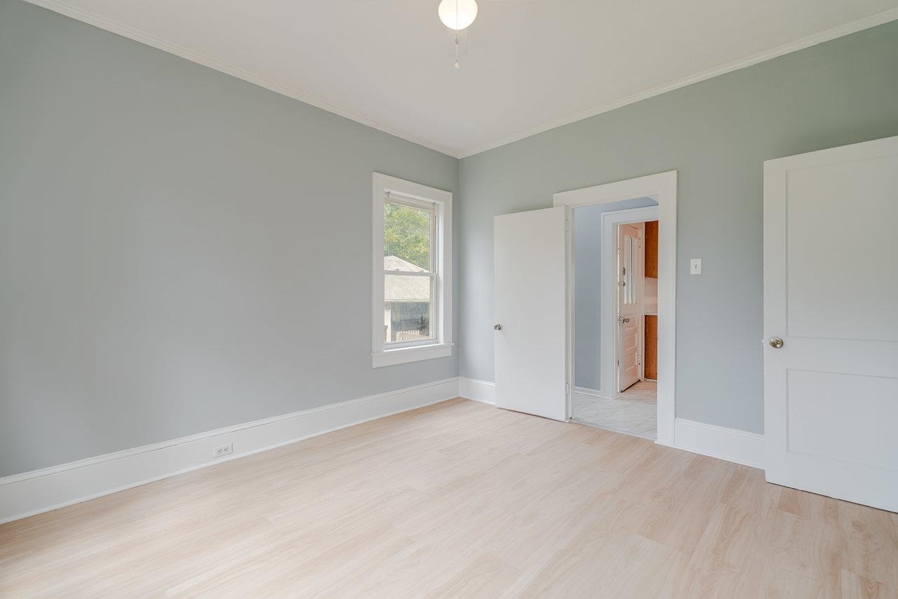 9571 Town Hall Road McGaheysville, VA 22840 - Photo 30 of 66 a view of empty room with window