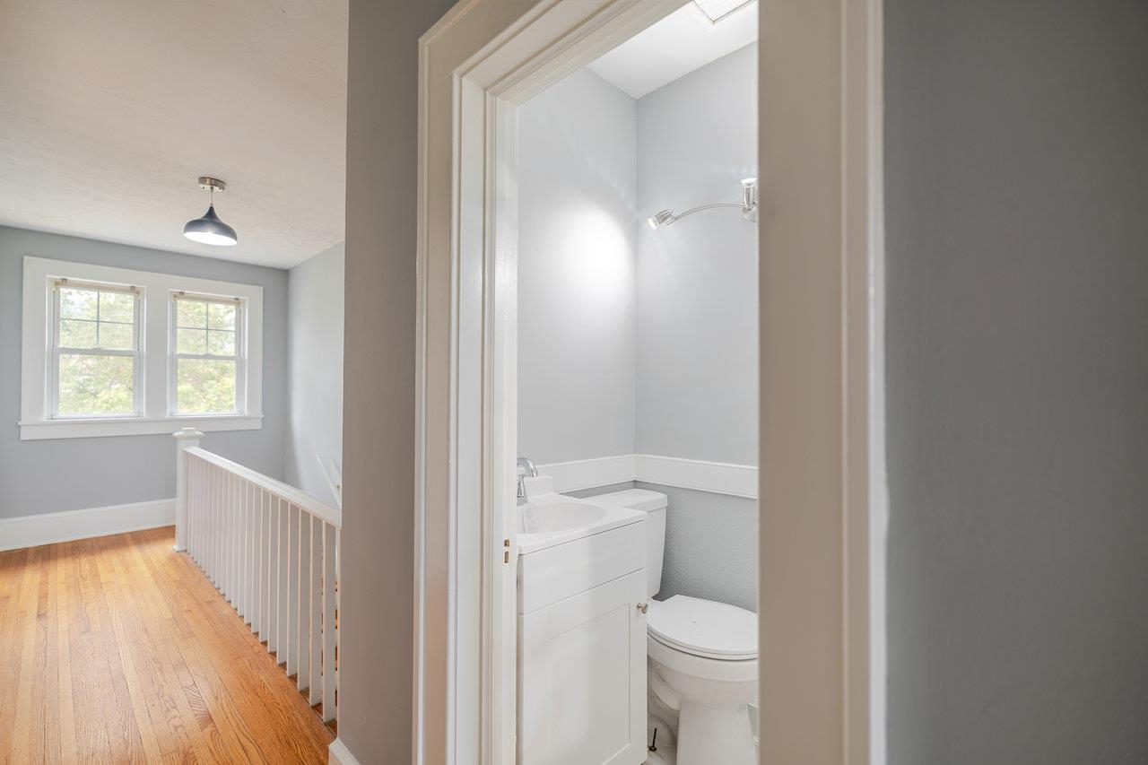 9571 Town Hall Road McGaheysville, VA 22840 - Photo 38 of 66 a bathroom with a toilet and a sink
