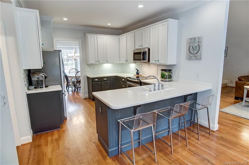 1064 Hunters Run Drive Tega Cay, SC 29708 - Photo 13 of 40 Gallery Image 13