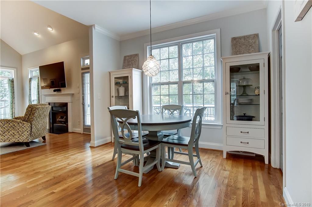 1064 Hunters Run Drive Tega Cay, SC 29708 - Photo 16 of 40 Gallery Image 16