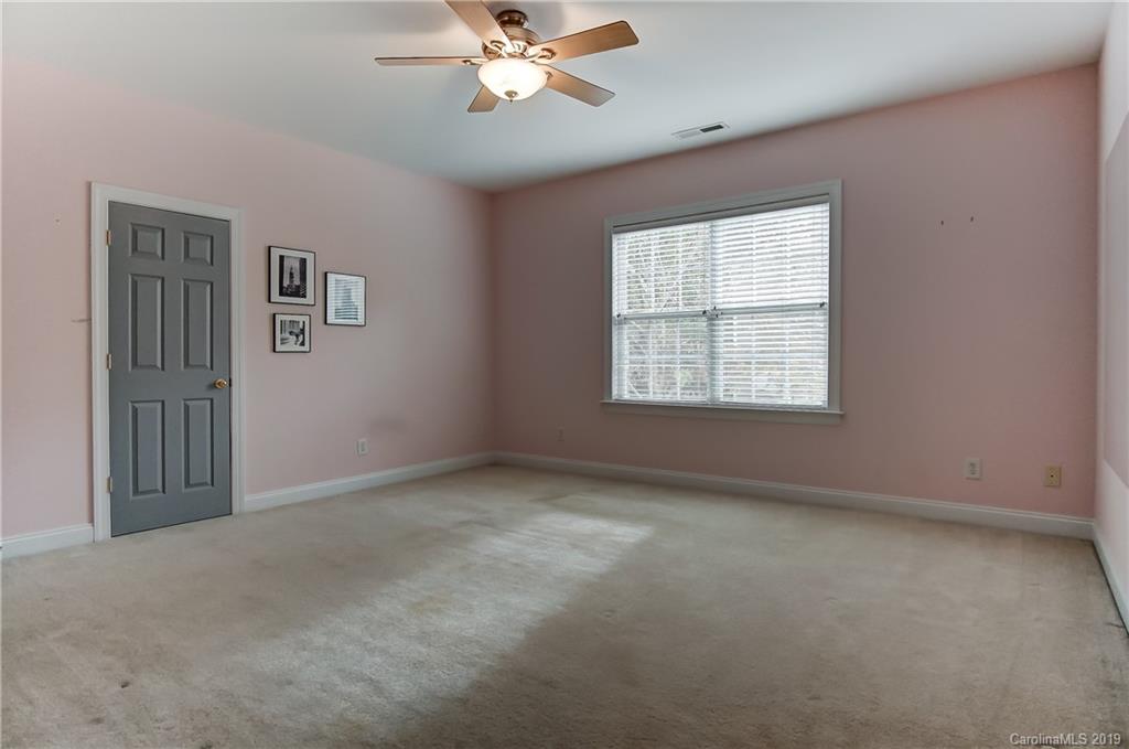 1064 Hunters Run Drive Tega Cay, SC 29708 - Photo 24 of 40 Gallery Image 24