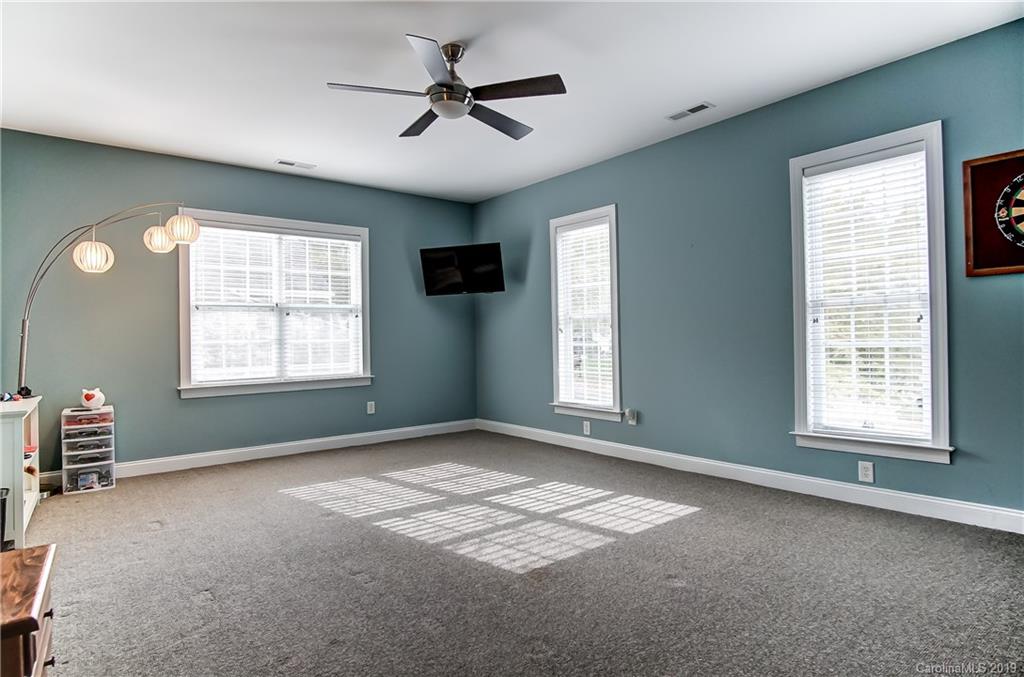 1064 Hunters Run Drive Tega Cay, SC 29708 - Photo 26 of 40 Gallery Image 26