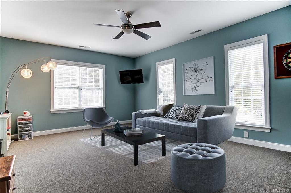1064 Hunters Run Drive Tega Cay, SC 29708 - Photo 27 of 40 Gallery Image 27