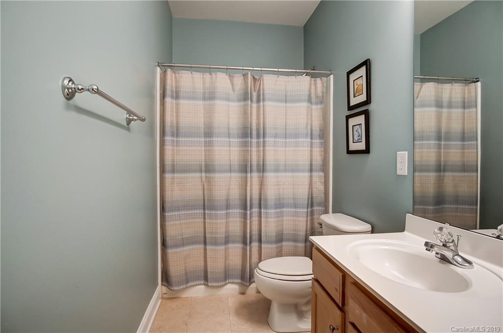 1064 Hunters Run Drive Tega Cay, SC 29708 - Photo 29 of 40 Gallery Image 29