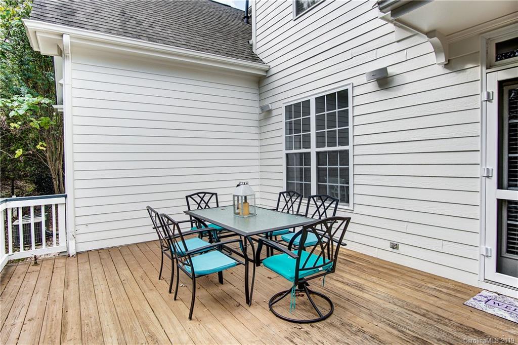 1064 Hunters Run Drive Tega Cay, SC 29708 - Photo 33 of 40 Gallery Image 33