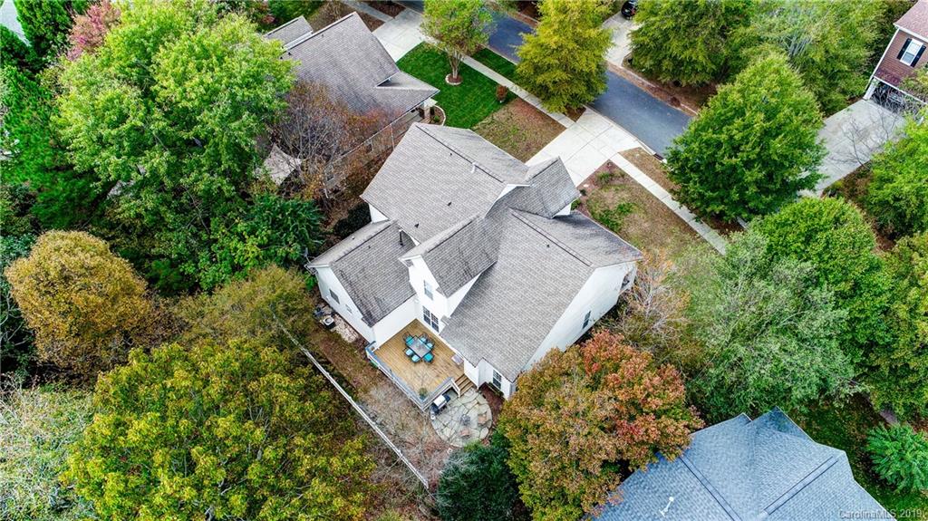 1064 Hunters Run Drive Tega Cay, SC 29708 - Photo 39 of 40 Gallery Image 39