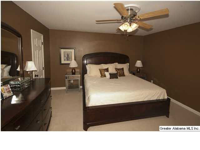 2041 Shagbark Road Birmingham, AL 35244 - Photo 4 of 21 Gallery Image 4