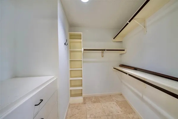 a view of walk in closet