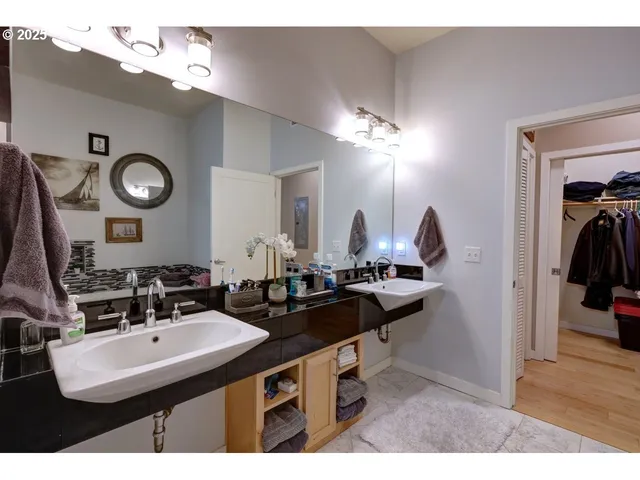 $369,900 | 3930 Abbey Lane, Unit A210, Astoria, OR 97103