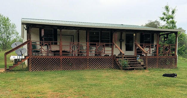 1006 Palmer Hollow Road Bybee, TN 37713 - Photo 1 of 19 01ExtFrnt03