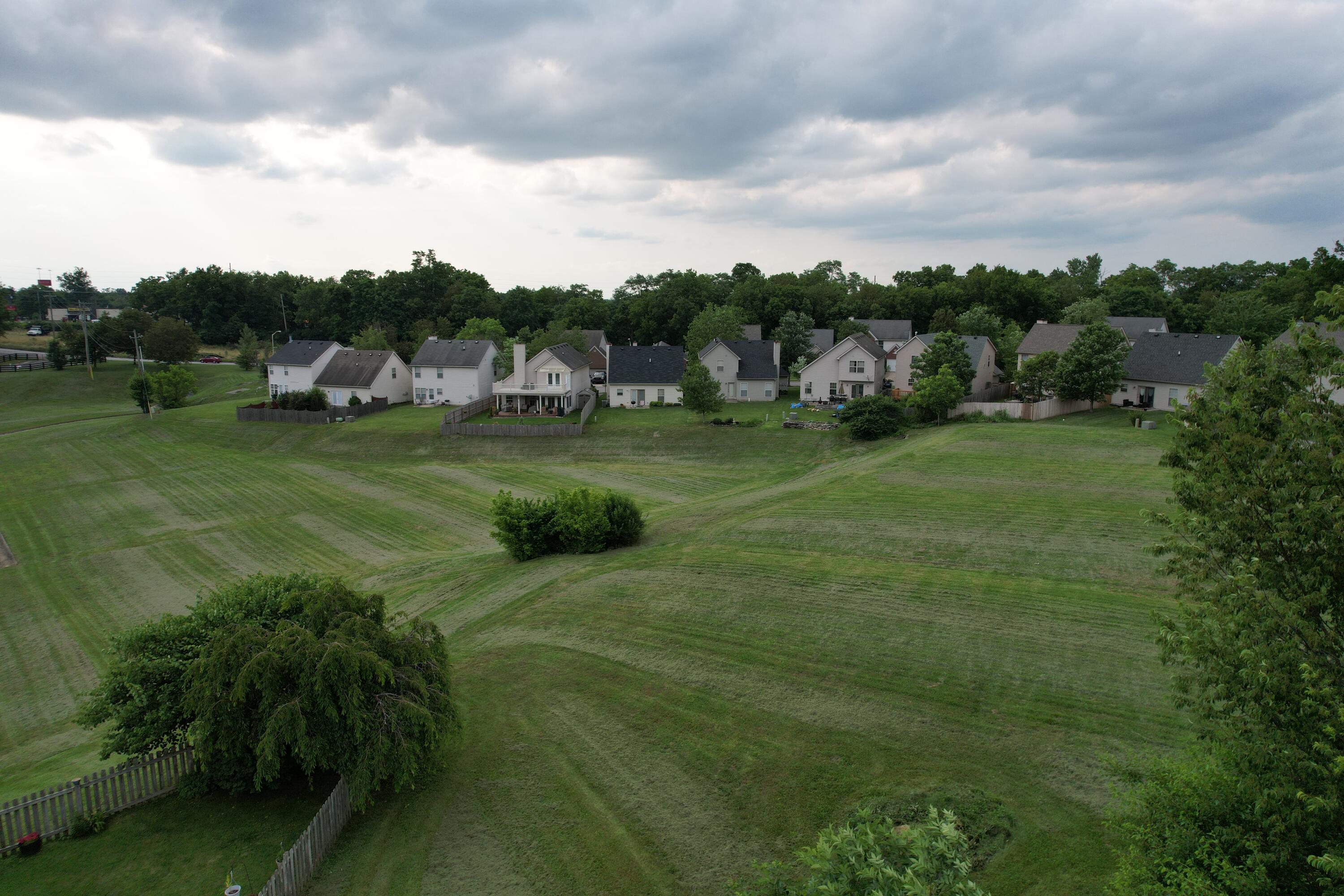 208 Strawberry Fields Road Lexington, KY 40516 - Photo 26 of 26 Photo_1080295513_DJI_89_jpg_8059255_0_20