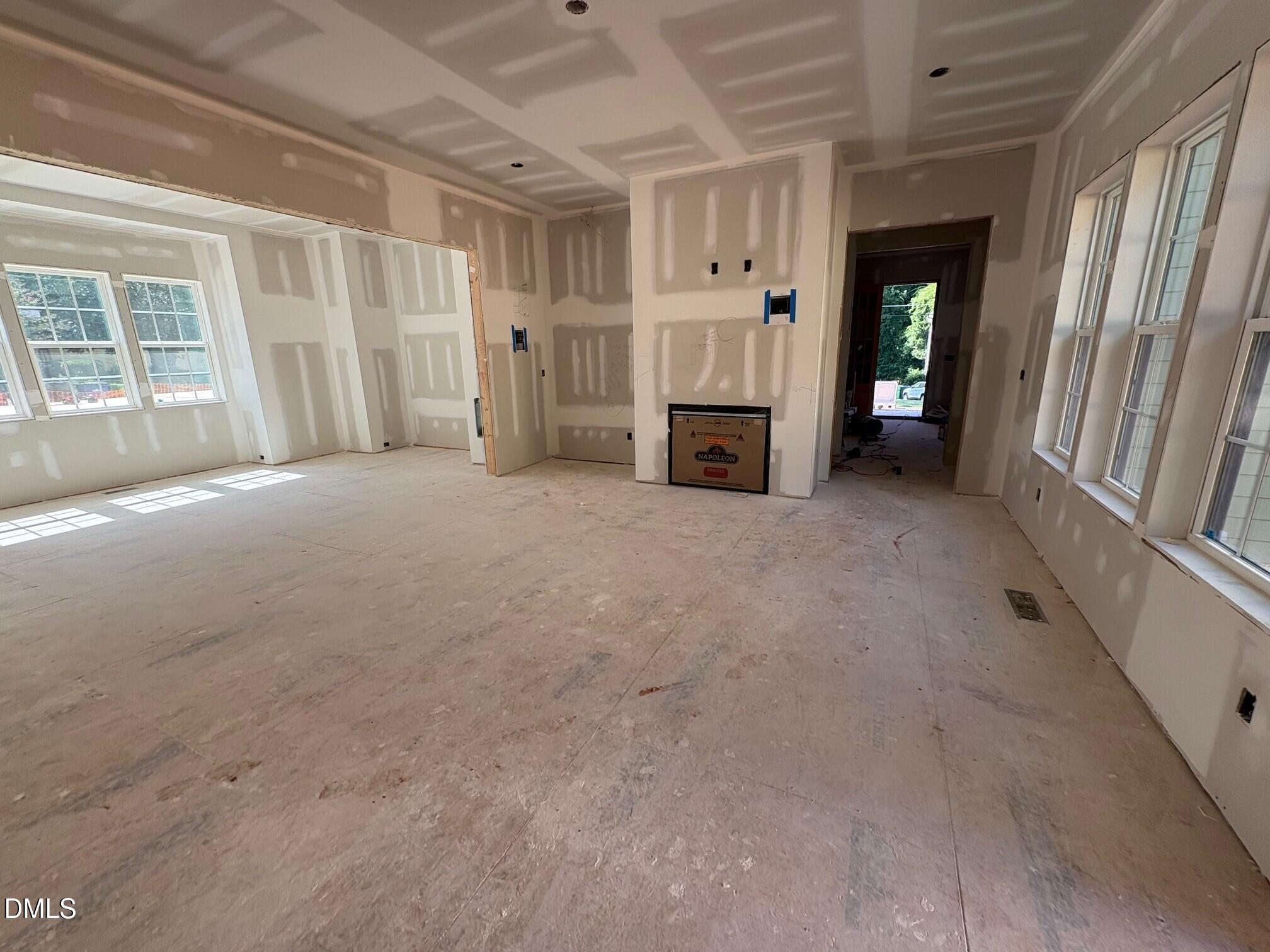 914 Marilyn Drive Raleigh, NC 27607 - Photo 15 of 24 26.09.28 photo 11