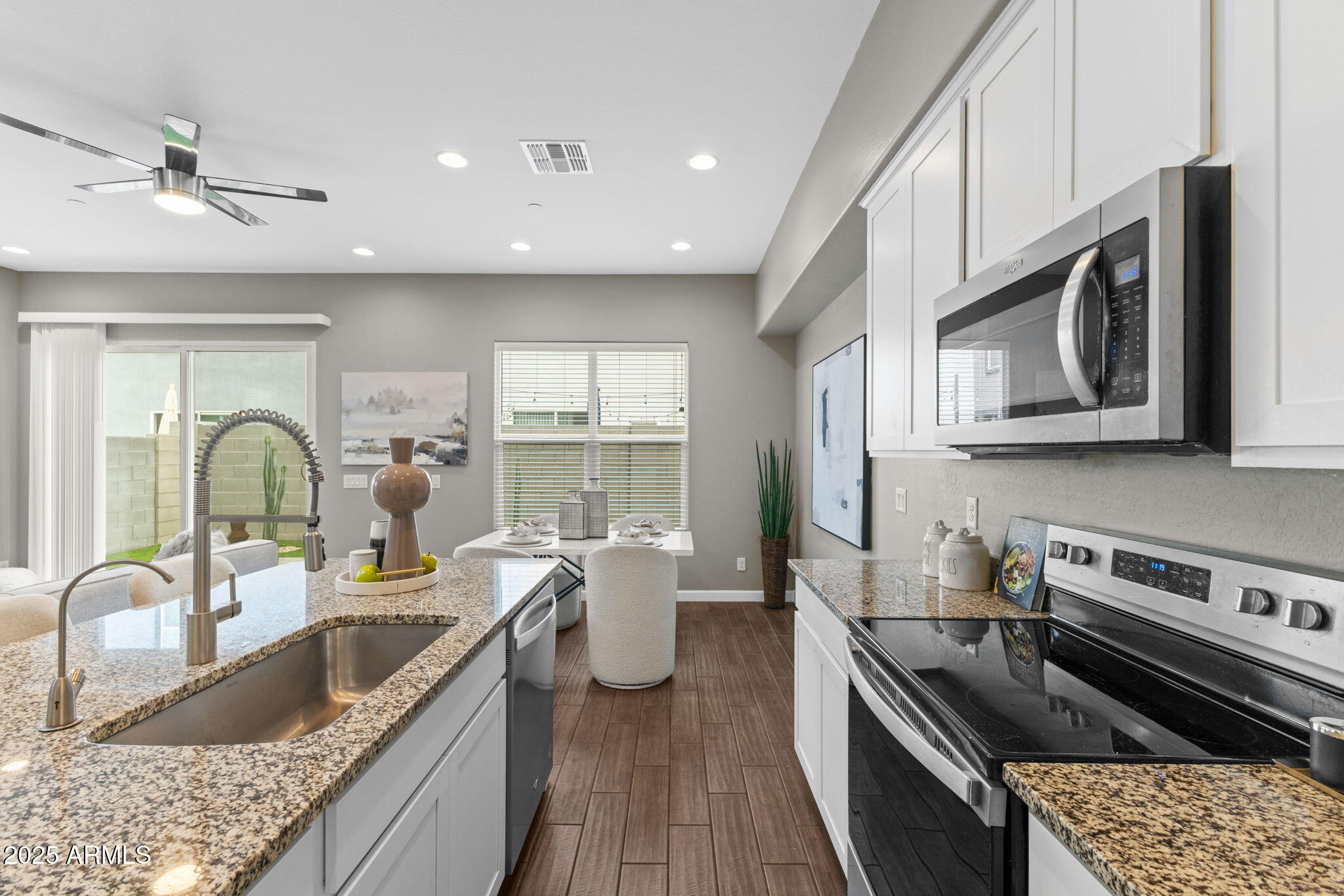 4344 East Granada Road Phoenix, AZ 85008 - Photo 11 of 37 Kitchen