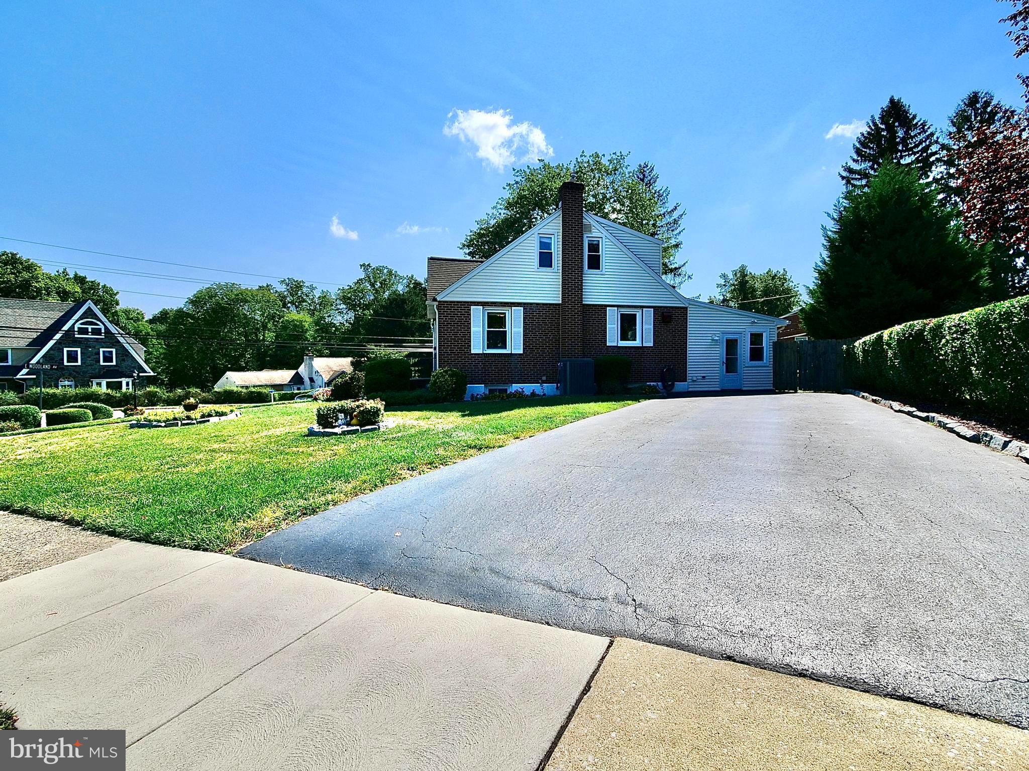 401 Barker Road Springfield, PA 19064 - Photo 3 of 22
