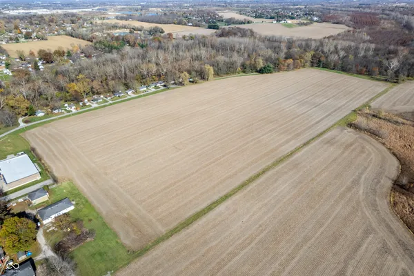 $1,200,000 | 6972 South 300 West, Pendleton, IN 46064