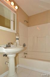 12541 Robyn Road St. Louis, MO 63127 - Photo 16 of 27 Gallery Image 16