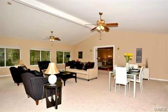 12541 Robyn Road St. Louis, MO 63127 - Photo 8 of 27 Gallery Image 8
