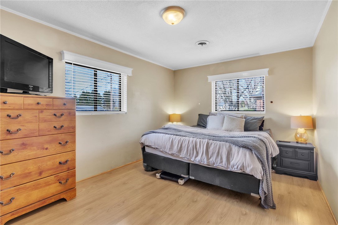 139 Louise Drive Pendleton, SC 29670 - Photo 12 of 26 This cozy room features durable flooring and ample natural light, ideal for peaceful relaxation.