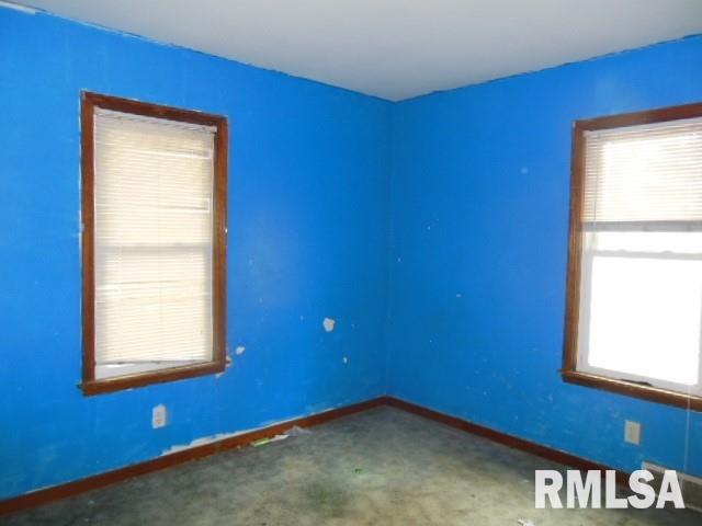 516 South Washington Street Carthage, IL 62321 - Photo 3 of 7