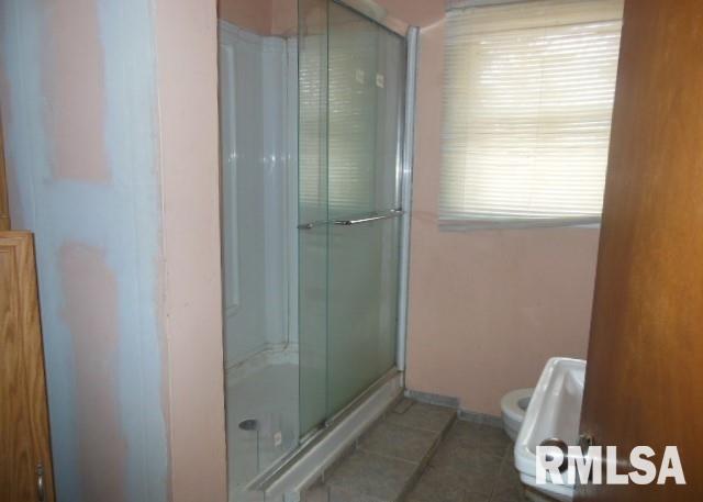 516 South Washington Street Carthage, IL 62321 - Photo 4 of 7
