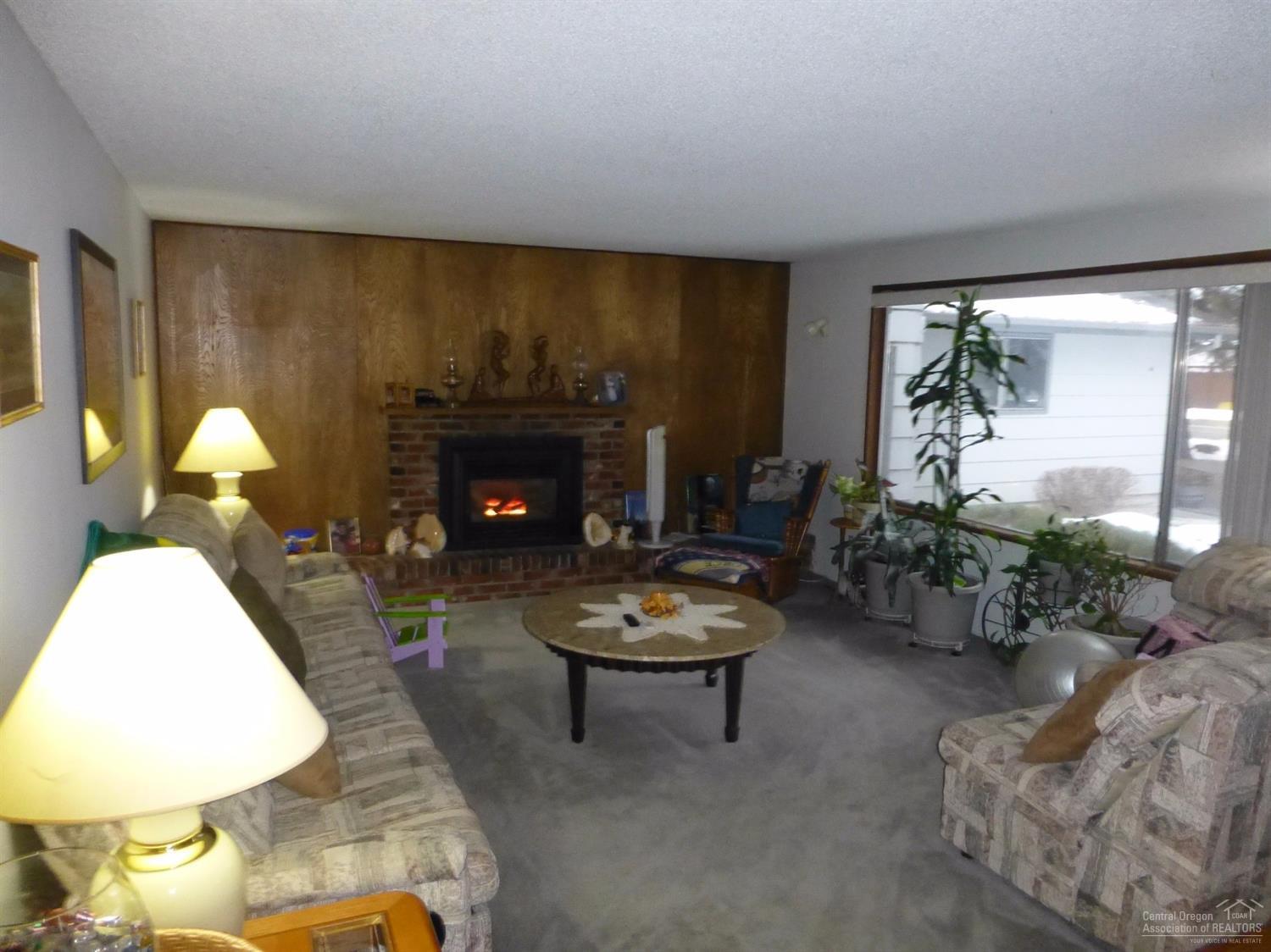61042 Parrell Road Bend, OR 97702 - Photo 5 of 22 Additional Photo