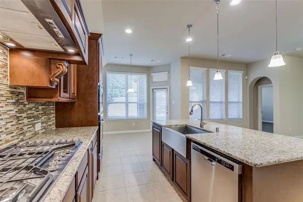 $2,400 | 6912 Grand Mesa Parkway, McKinney, TX 75070