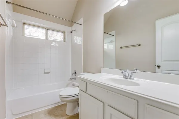 $2,400 | 6912 Grand Mesa Parkway, McKinney, TX 75070