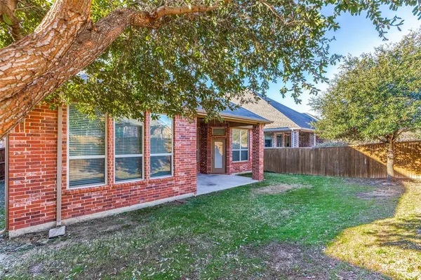 $2,400 | 6912 Grand Mesa Parkway, McKinney, TX 75070