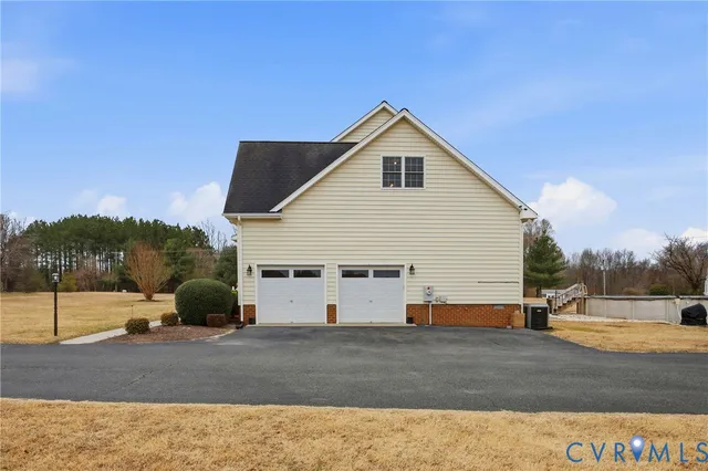 $475,000 | 151 Meadow Drive, Tappahannock, VA 22560