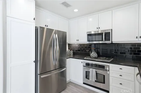 $950,000 | 23 Aryshire Lane, Ladera Ranch, CA 92694